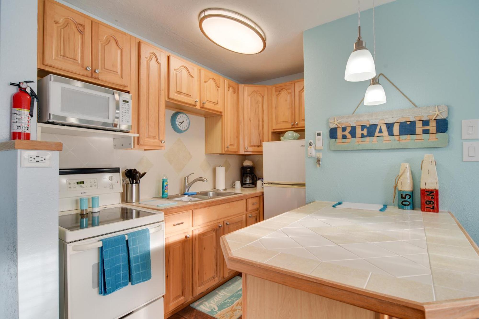 Condo With Community Pool - Walk To Madeira Beach! St. Pete Beach Kültér fotó